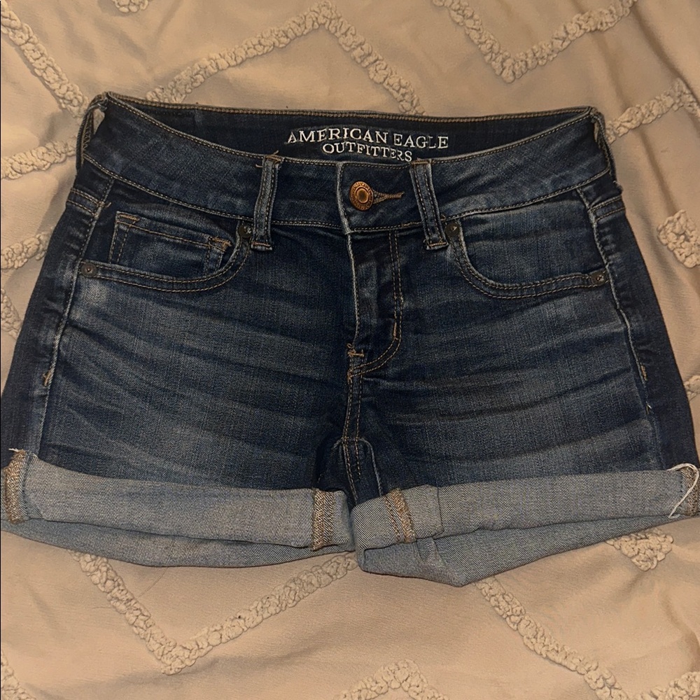 American Eagle Midi shorts size 2
